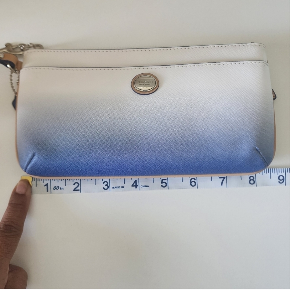 Coach Peyton Blue Ombré Clutch Purse Wristlet Wallet - Picture 9 of 12